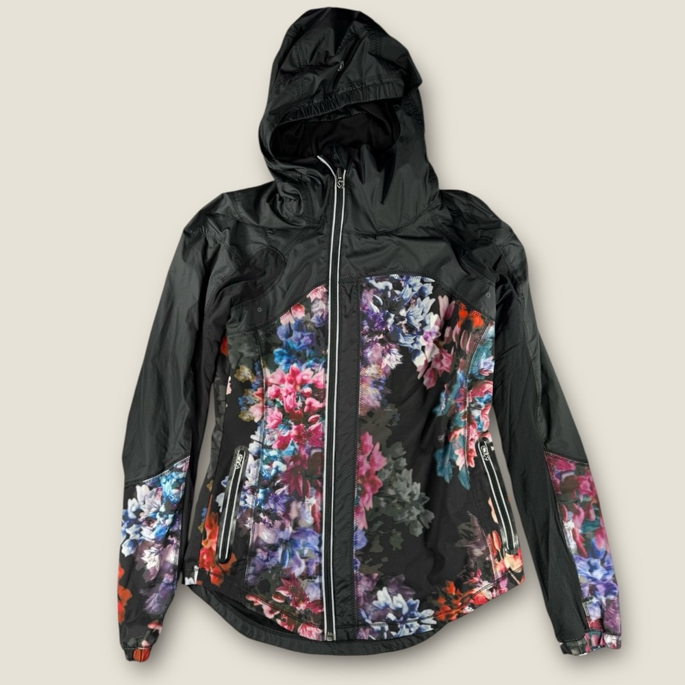 lululemon‎ athletica Black Floral Ski Jacket